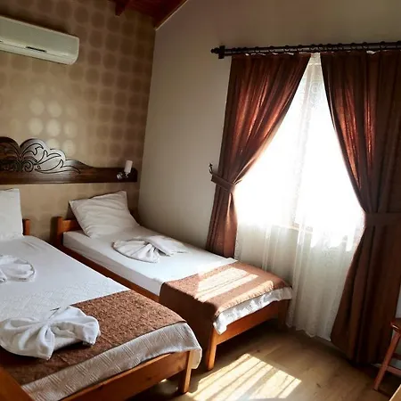 Bed & Breakfast Arkadas 3*